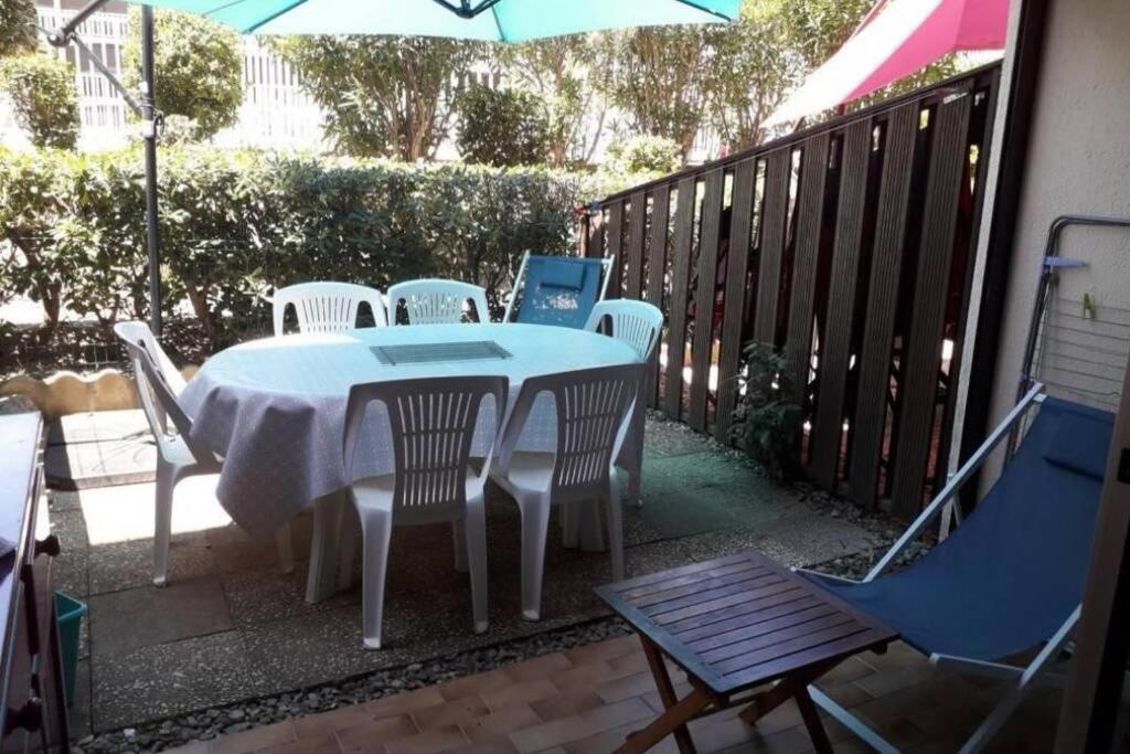 Appartement Avec Jardin Груисан Екстериор снимка
