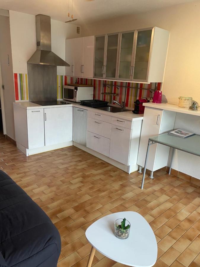 Appartement Avec Jardin Груисан Екстериор снимка