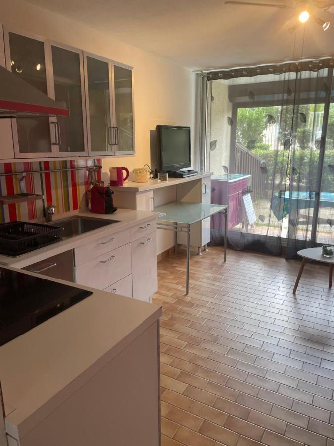 Appartement Avec Jardin Груисан Екстериор снимка